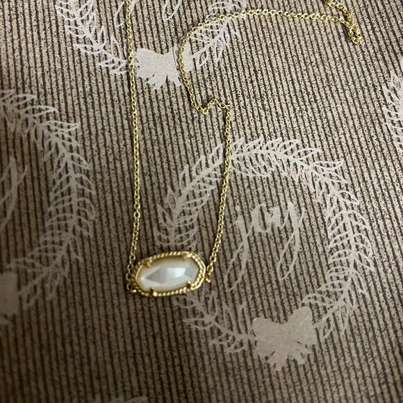 Kendra Scott Jewelry - KENDRA SCOTT NECKLACE